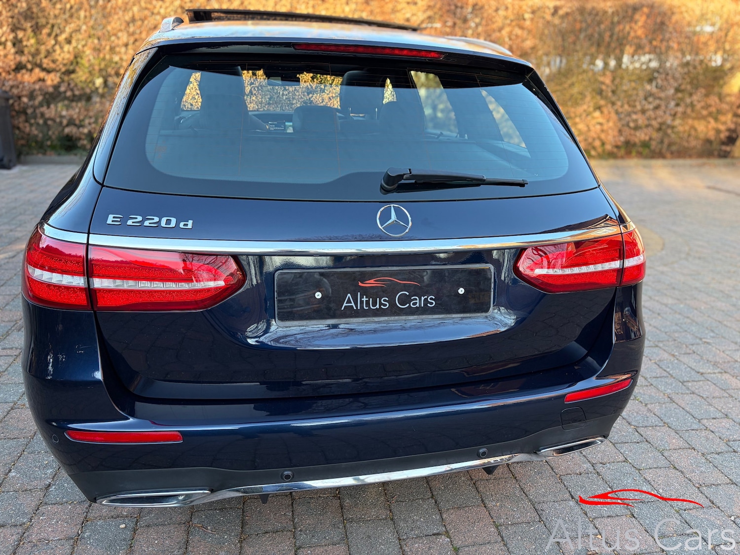 Used Mercedes-Benz E Class 2017 for sale - 77976138: Photo 5