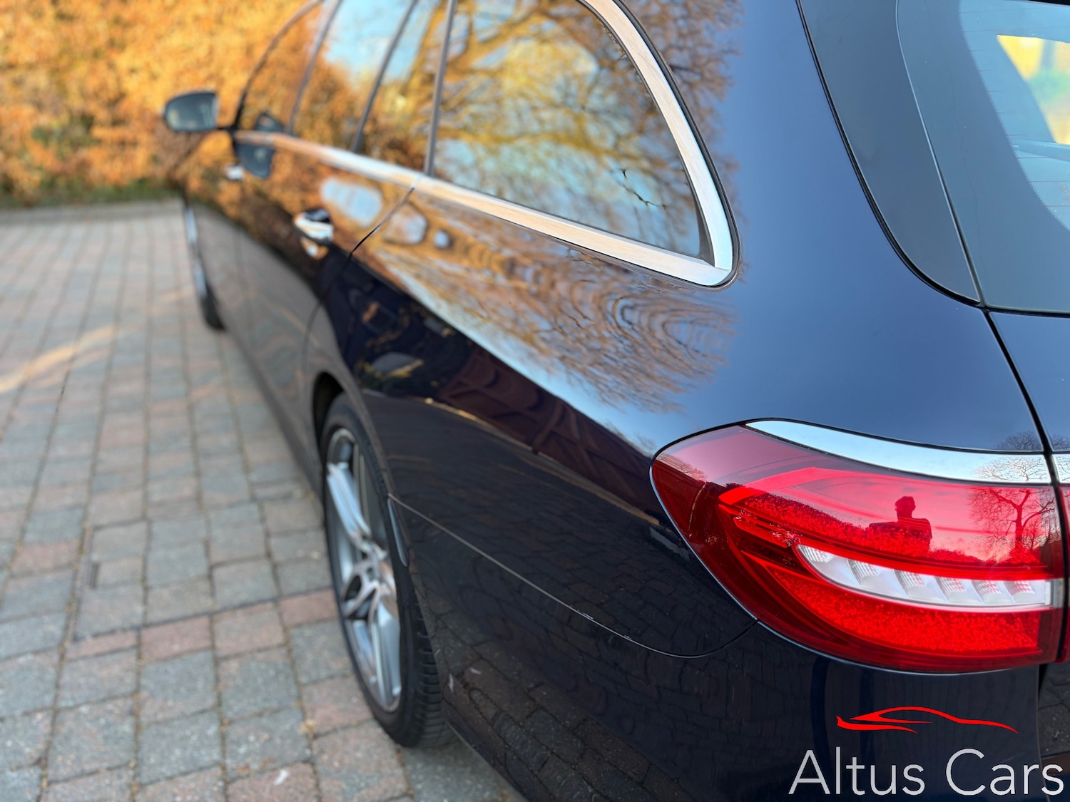 Used Mercedes-Benz E Class 2017 for sale - 77976138: Photo 8