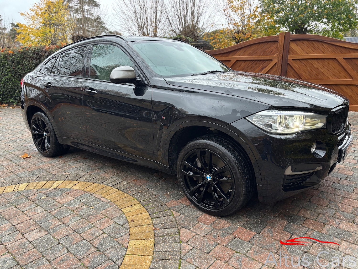 Used BMW X6 2018 for sale - 76526921: Photo 2