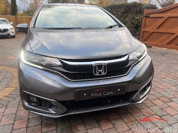 Used Honda Jazz 2018 for sale - 76434551: Photo