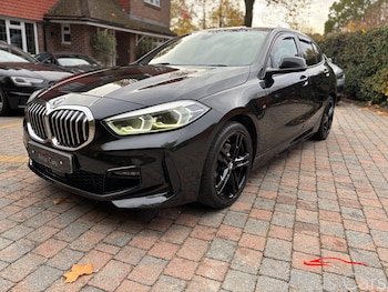 Used BMW 1 Series 2020 for sale - 76405800: Photo