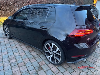 Used Volkswagen Golf 2018 for sale - 77276787: Photo