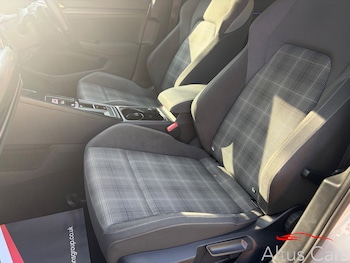 Used Volkswagen Golf 2021 for sale - 79423650: Photo