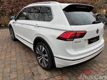 Used Volkswagen Tiguan 2017 for sale - 77582459: Photo