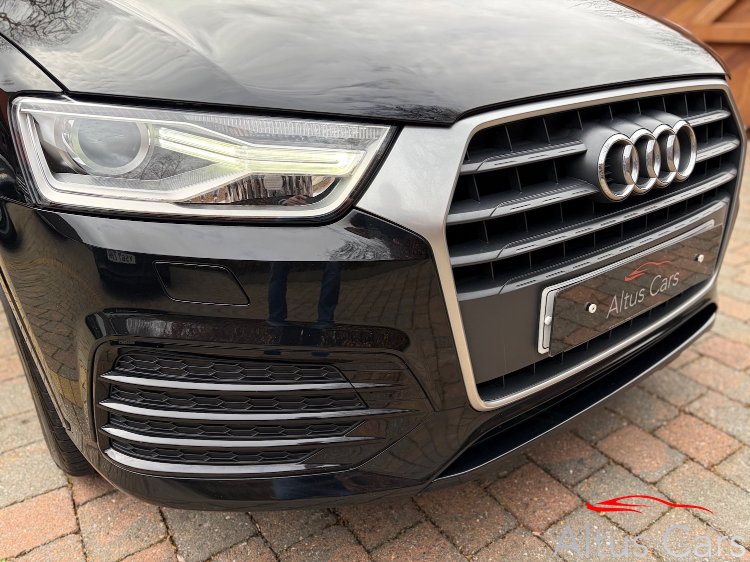 Used Audi Q3 2017 for sale - 77904330: Photo 14