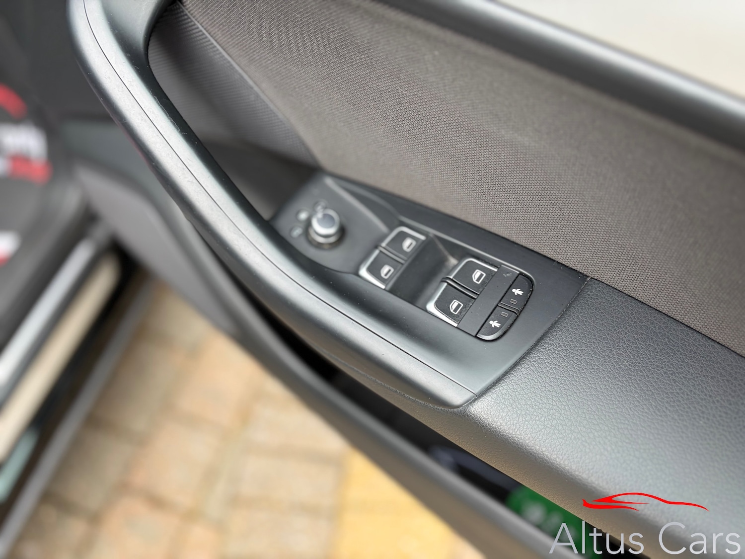 Used Audi Q3 2017 for sale - 77904330: Photo 15