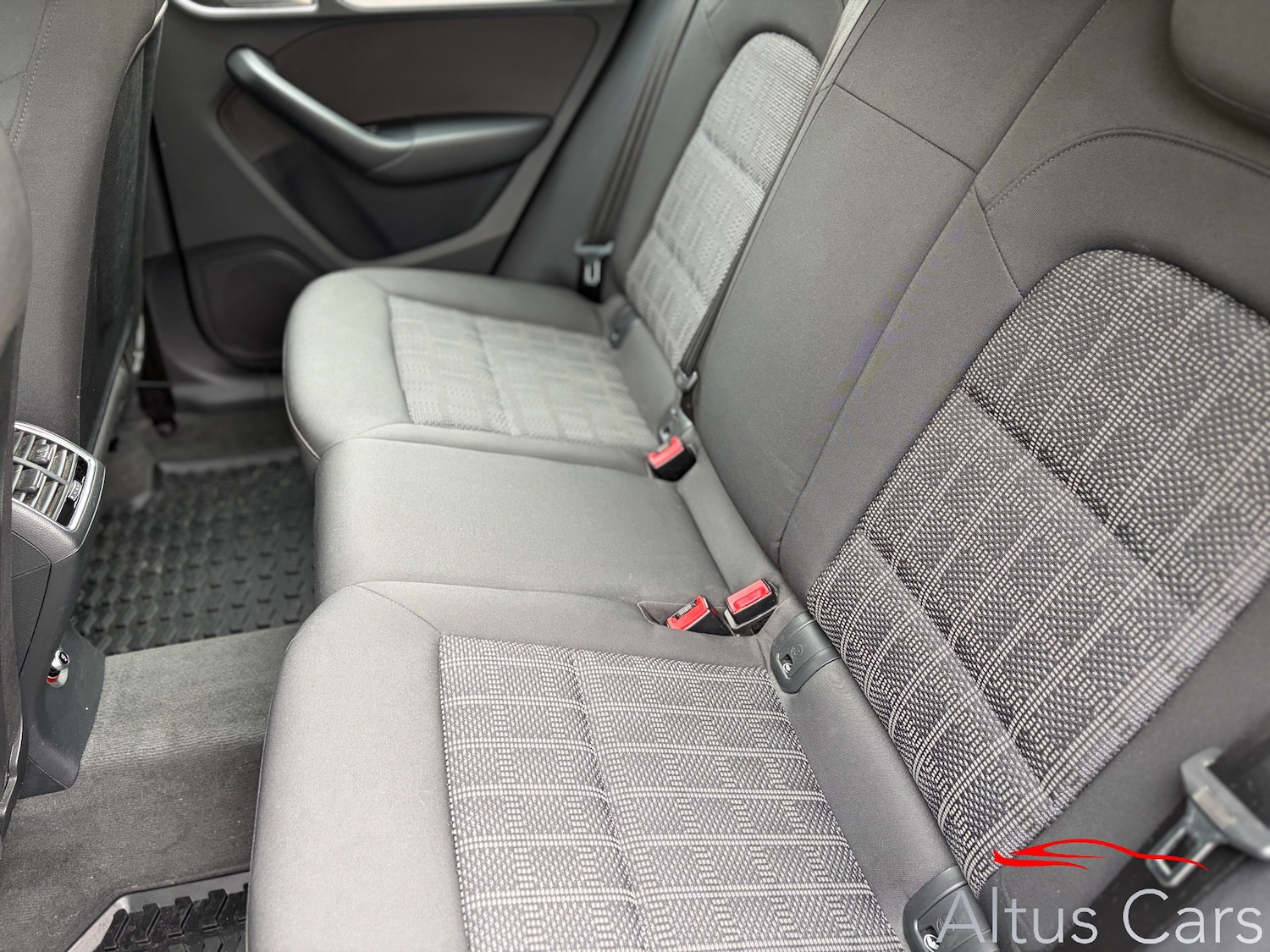 Used Audi Q3 2017 for sale - 77904330: Photo 21