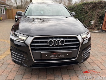 Used Audi Q3 2017 for sale - 77904330: Photo