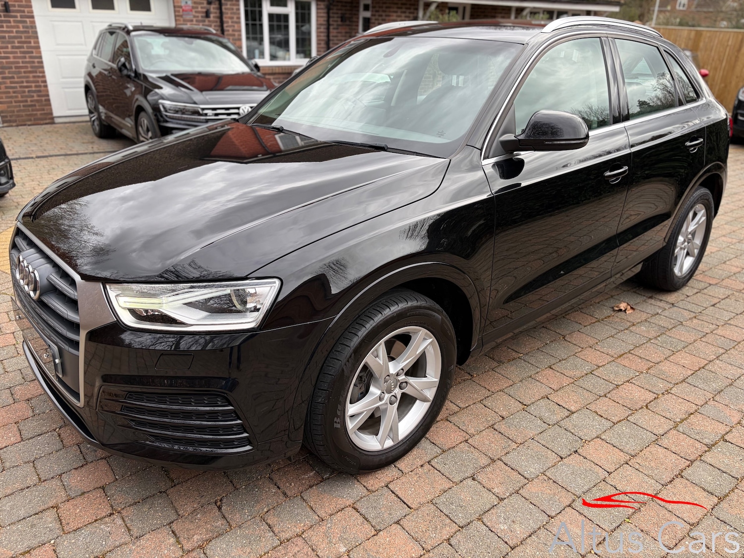 Used Audi Q3 2017 for sale - 77904330: Photo 3