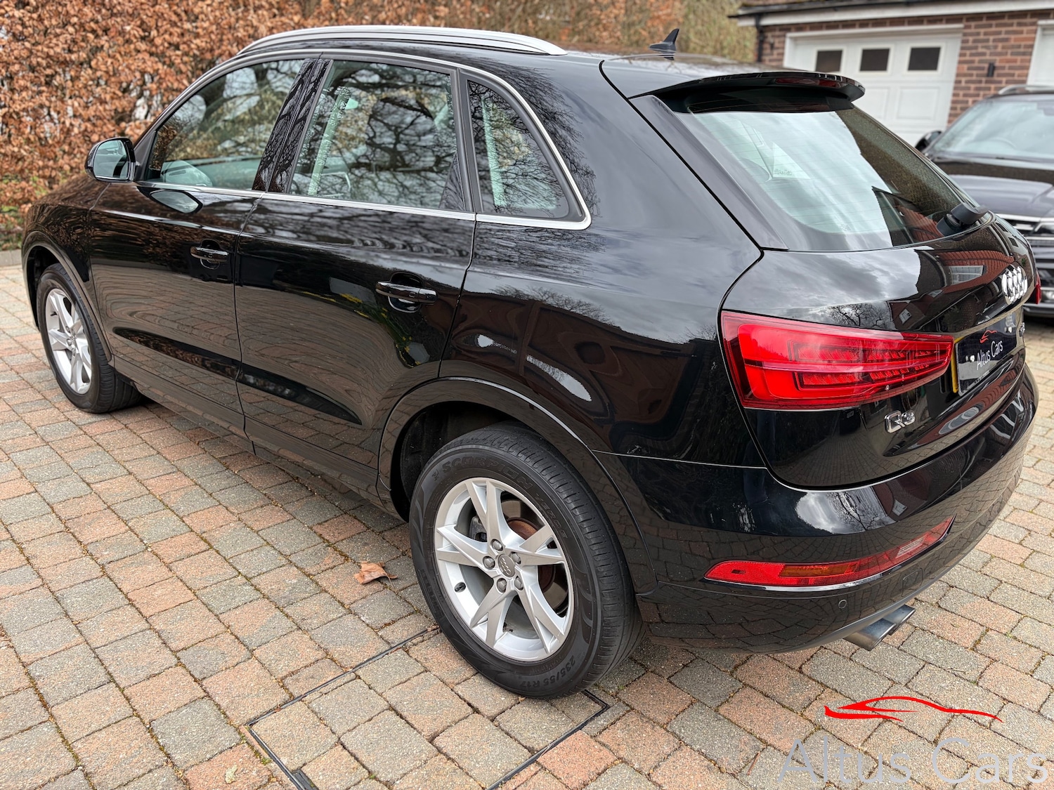 Used Audi Q3 2017 for sale - 77904330: Photo 4