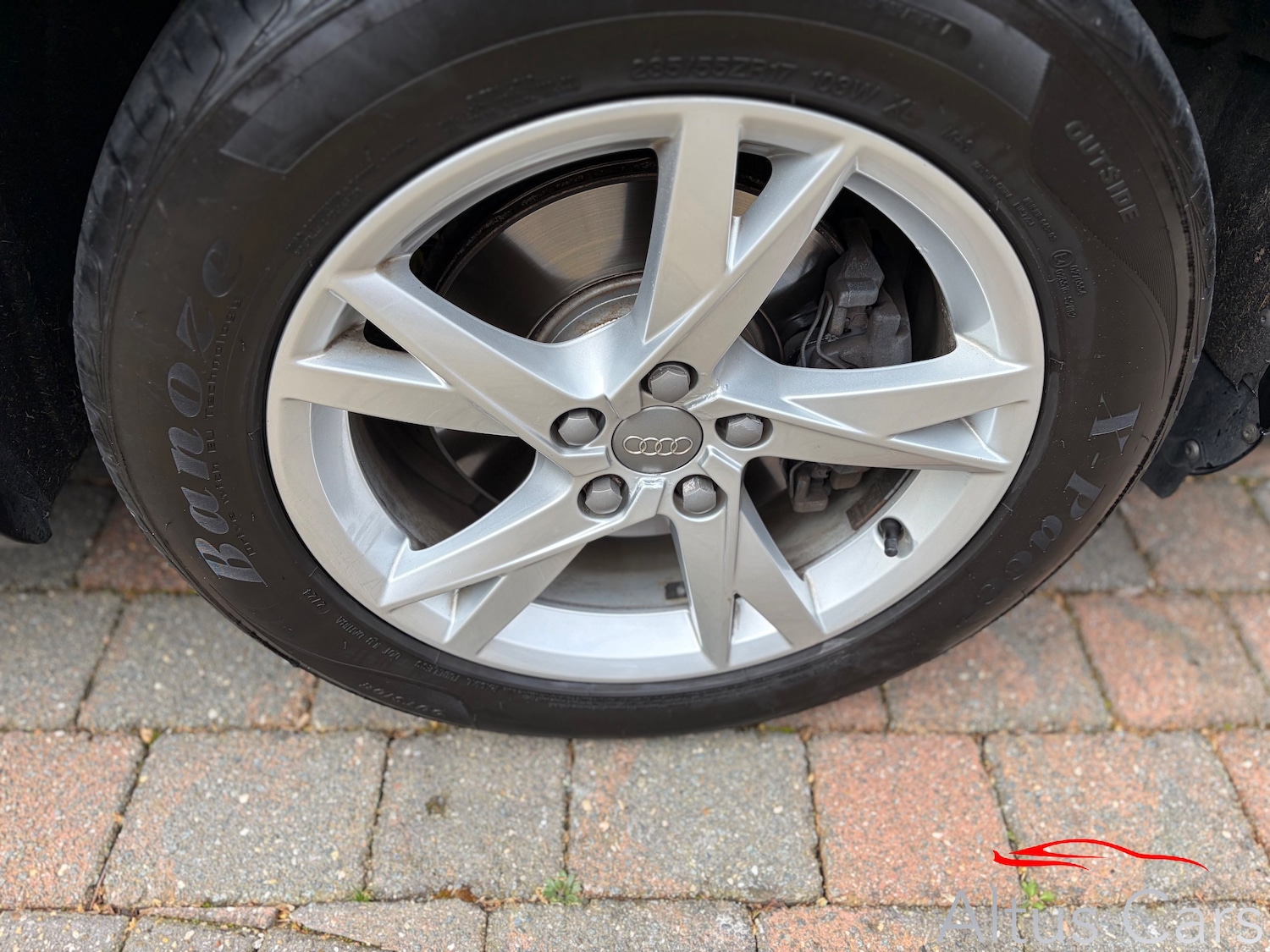 Used Audi Q3 2017 for sale - 77904330: Photo 9