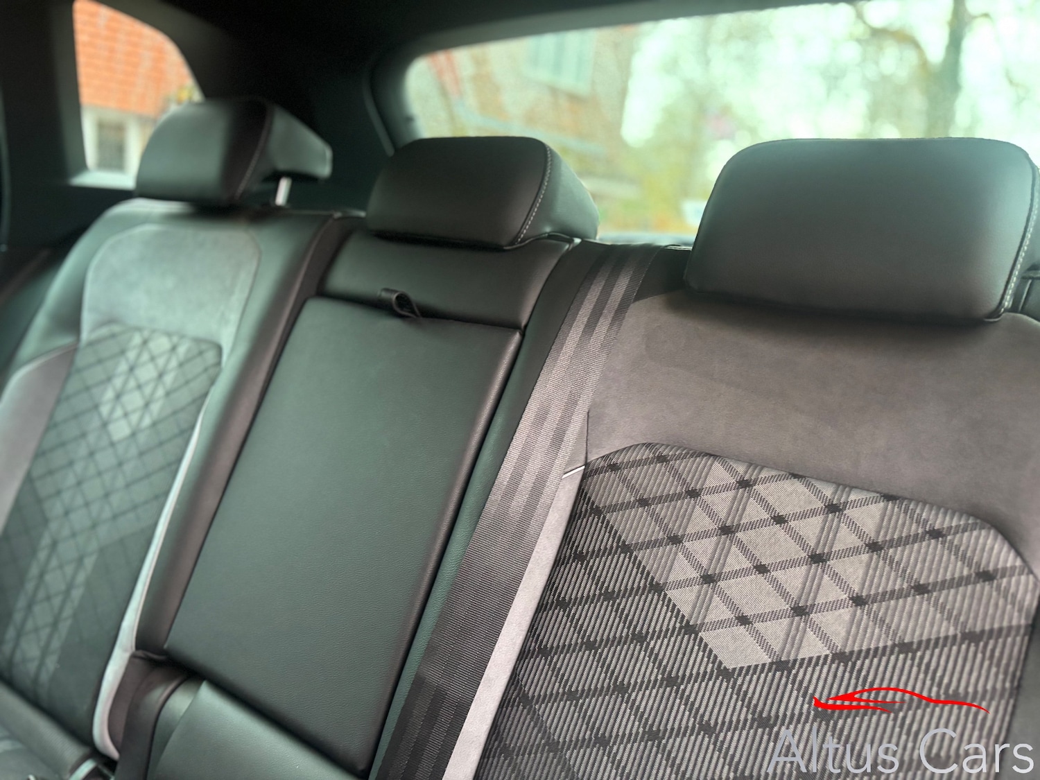 Used Volkswagen Tiguan for sale - 76526924: Photo 24