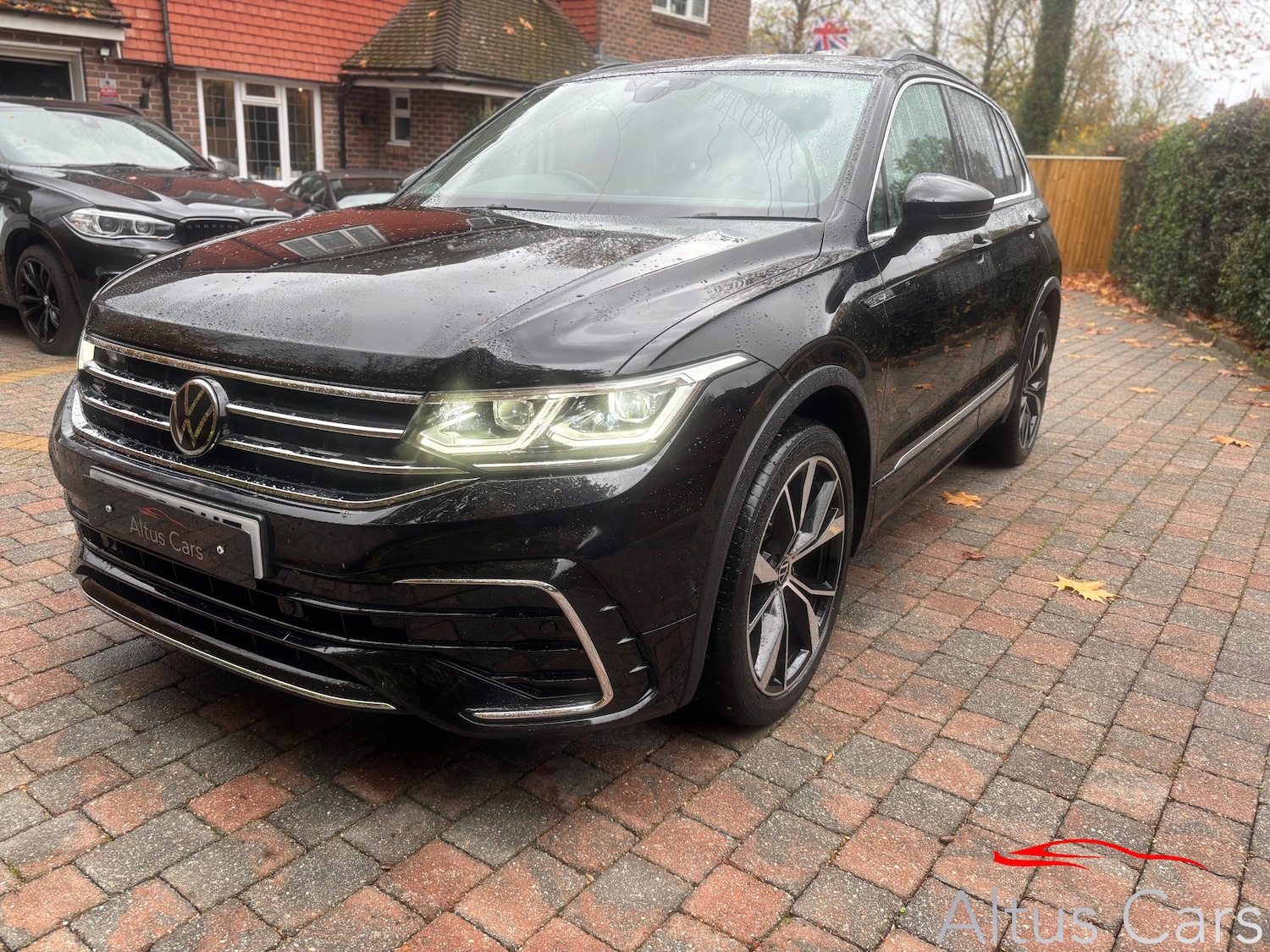Used Volkswagen Tiguan for sale - 76526924: Photo 3