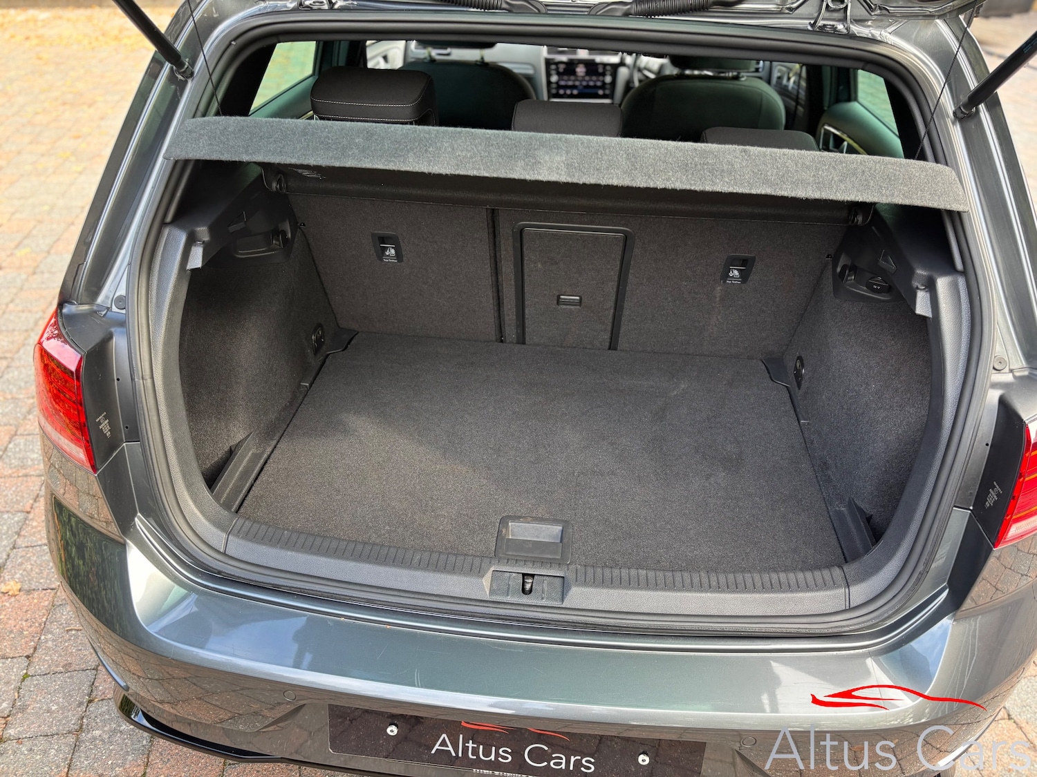 Used Volkswagen Golf 2018 for sale - 76287953: Photo 19
