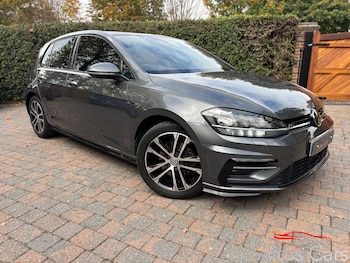 Volkswagen - Golf