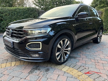 Used Volkswagen T-Roc 2019 for sale - 75937870: Photo