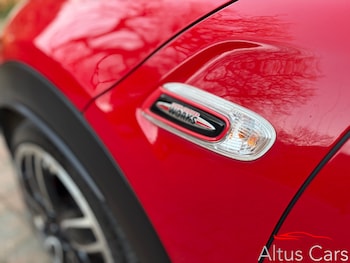 Used MINI Hatch 2019 for sale - 77919111: Photo