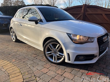 2014 (14) - 1.4 TFSI S line Hatchback 3dr Petrol Manual Euro 5 (s/s) (122 ps)