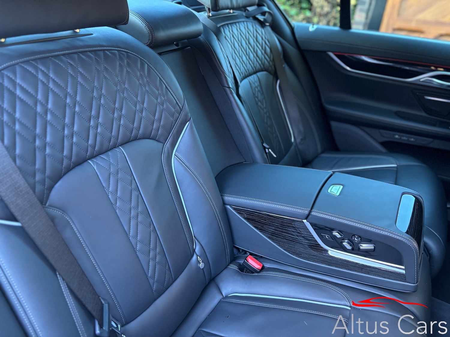 Used BMW 7 Series 2019 for sale - 76665382: Photo 31