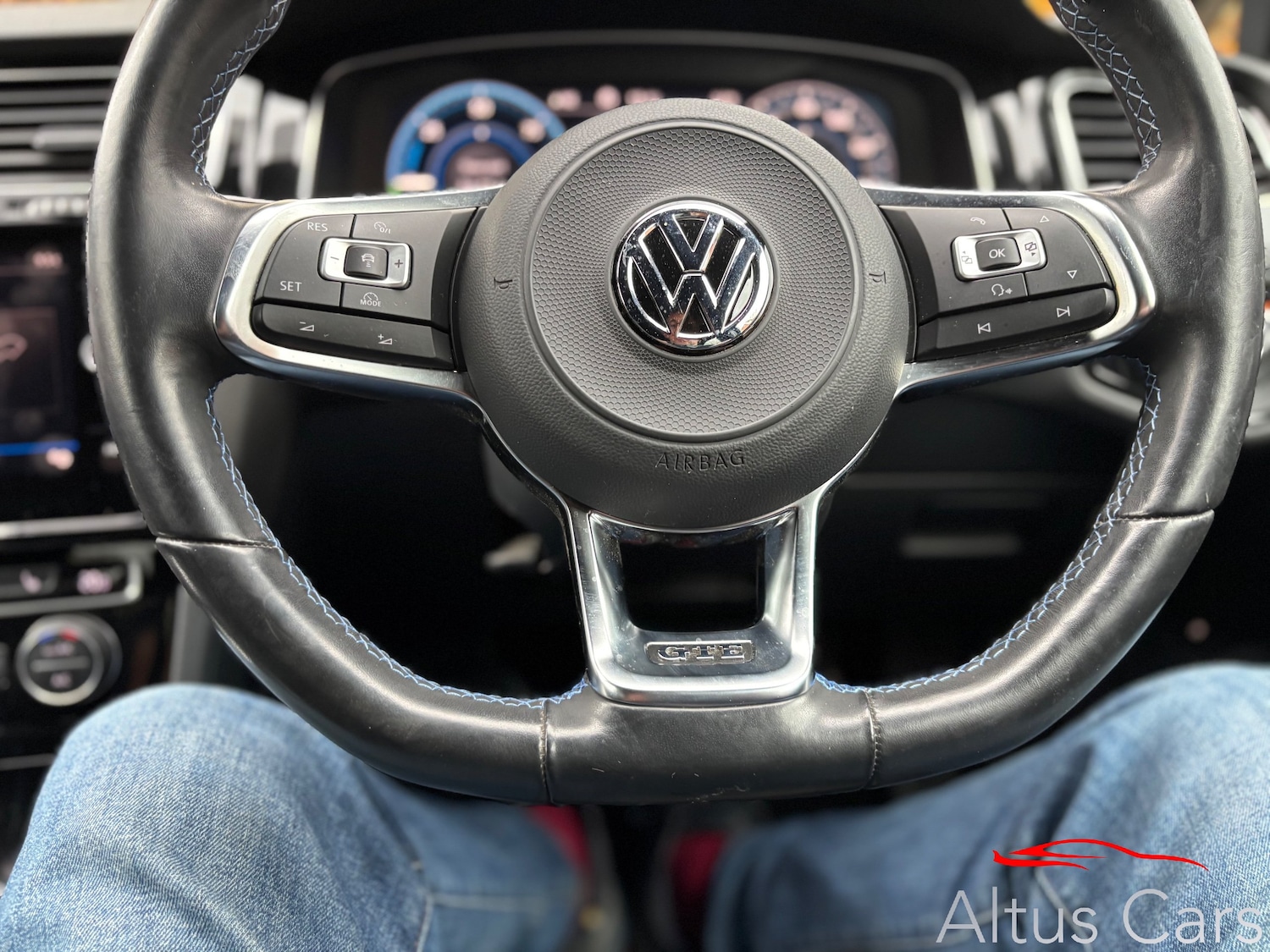 Used Volkswagen Golf 2017 for sale - 76586769: Photo 26