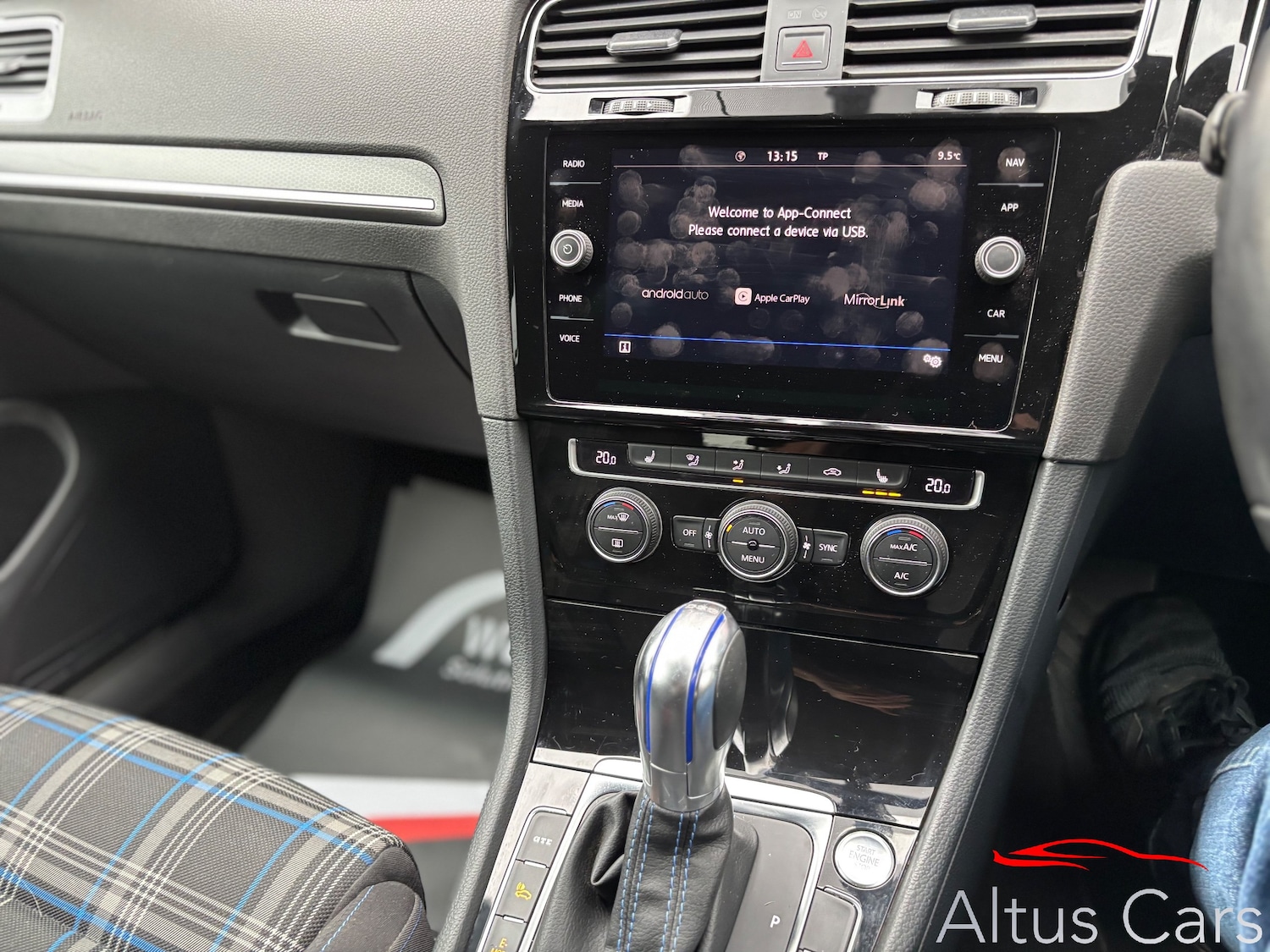 Used Volkswagen Golf 2017 for sale - 76586769: Photo 29