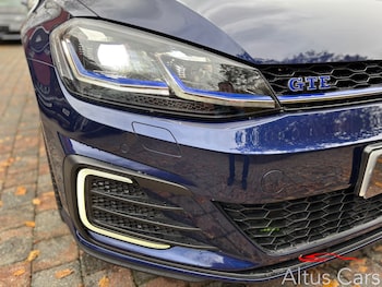 Used Volkswagen Golf 2017 for sale - 76586769: Photo