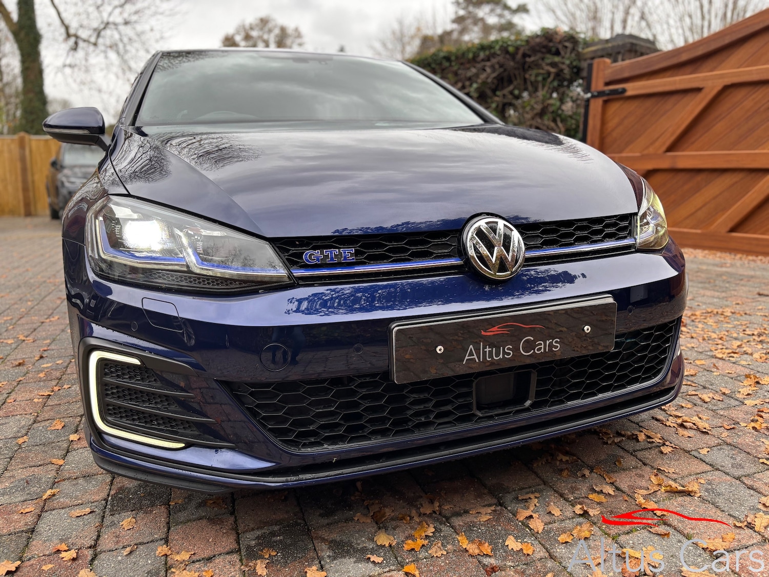 Used Volkswagen Golf 2017 for sale - 76586769: Photo 3