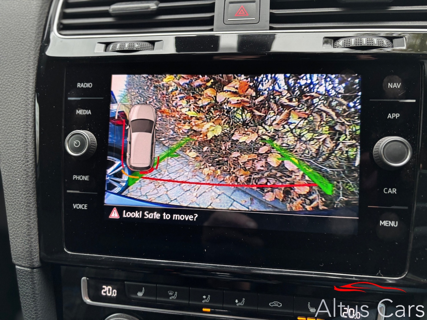 Used Volkswagen Golf 2017 for sale - 76586769: Photo 31