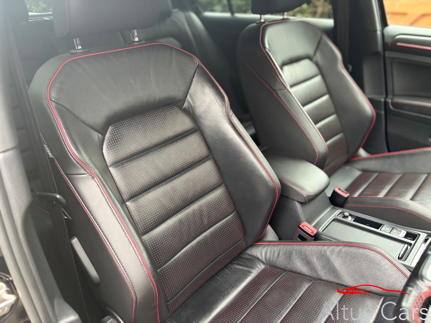 Used Volkswagen Golf 2019 for sale - 77799859: Photo 15