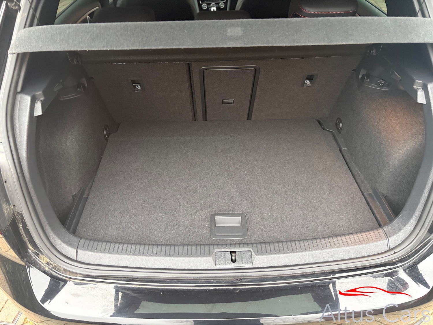 Used Volkswagen Golf 2019 for sale - 77799859: Photo 18