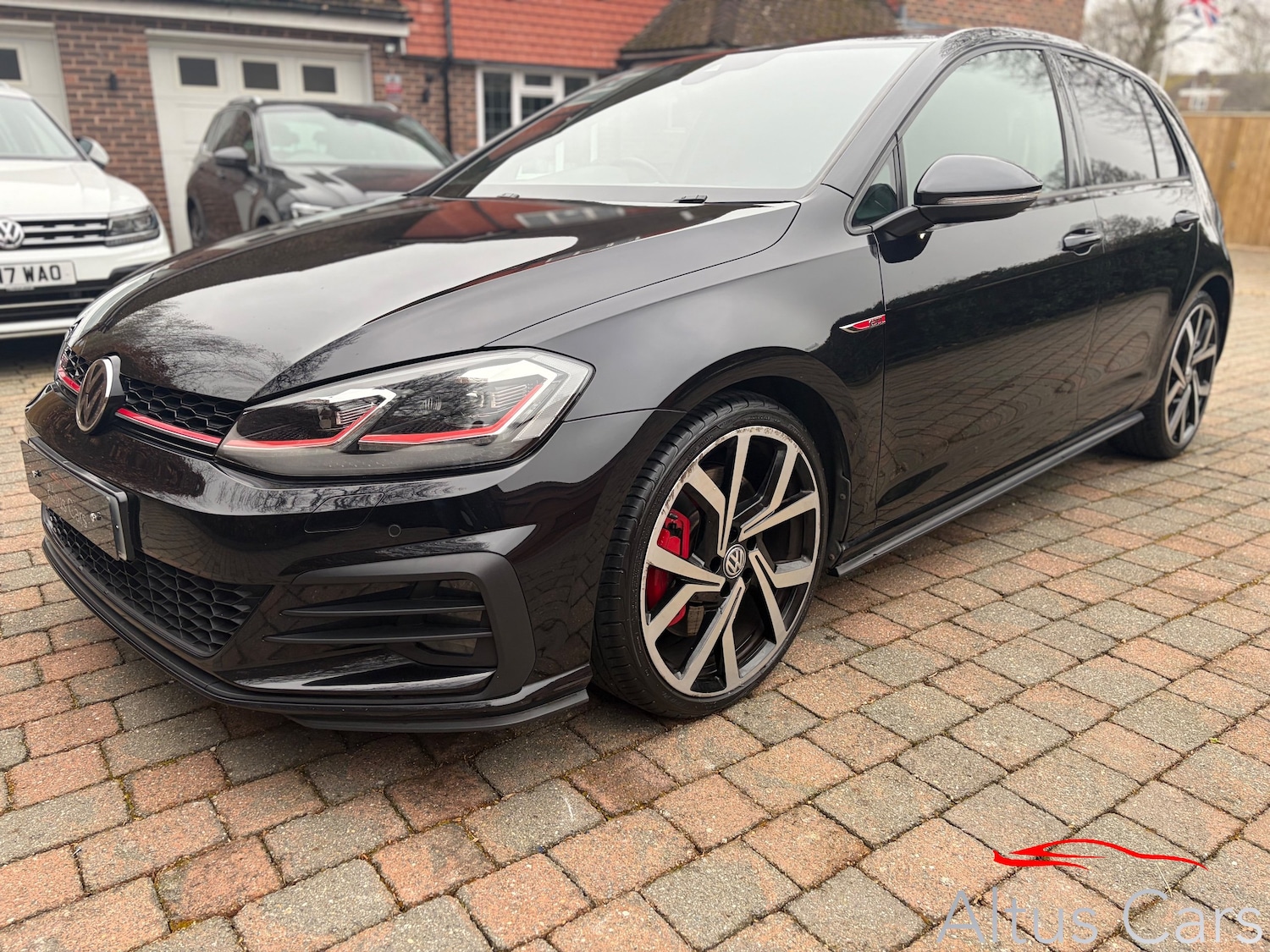Used Volkswagen Golf 2019 for sale - 77799859: Photo 3
