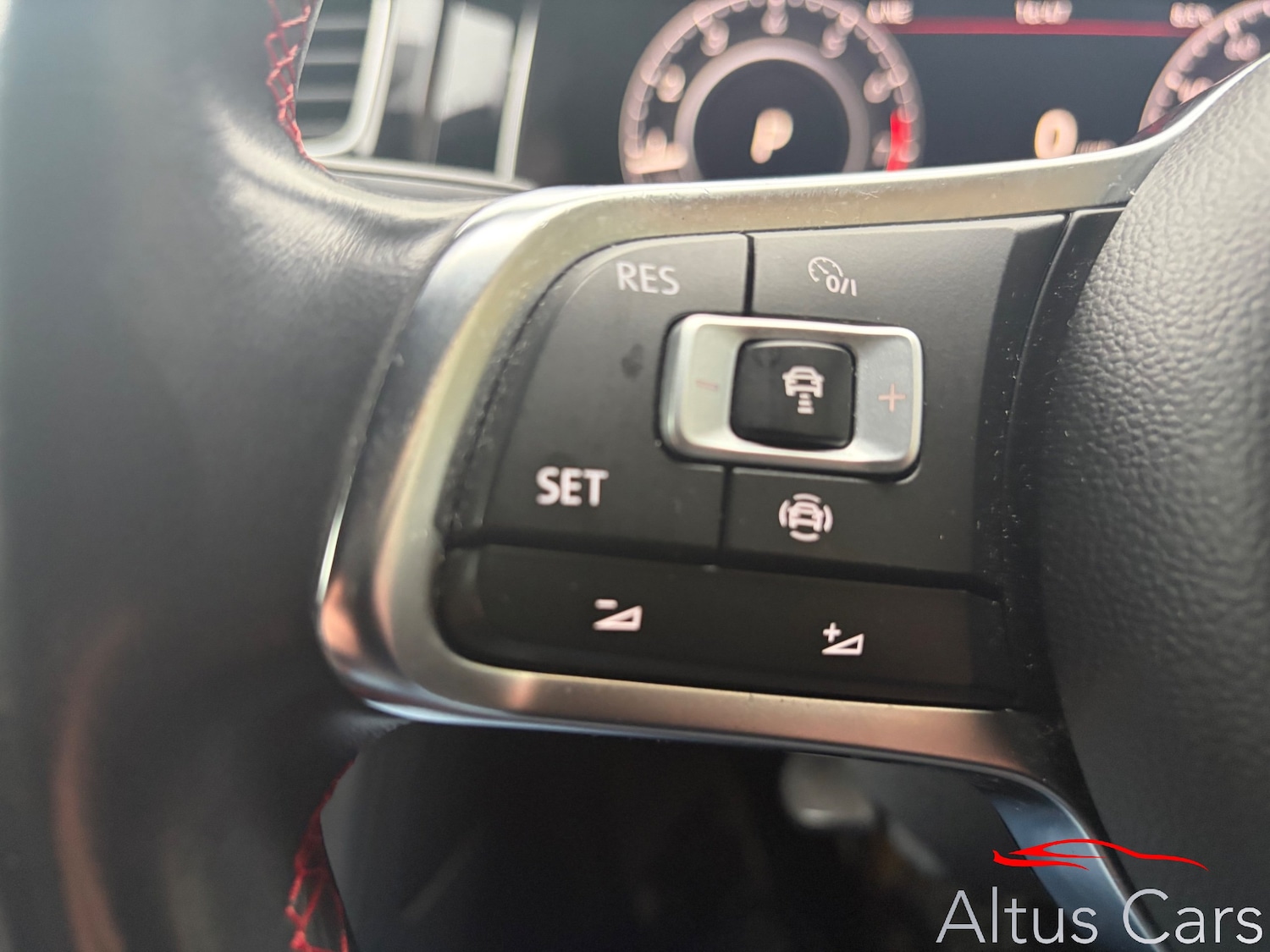 Used Volkswagen Golf 2019 for sale - 77799859: Photo 30