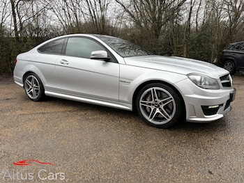 Used Mercedes-Benz C-Class 2014 for sale - 75957355: Photo