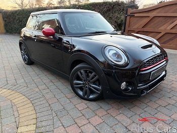 (68) - 2.0 Cooper S Classic Hatchback 3dr Petrol Steptronic Euro 6 (s/s) (192 ps)