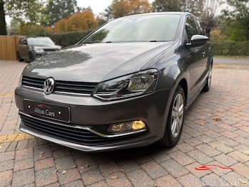 Used Volkswagen Polo 2017 for sale - 76273670: Photo 3
