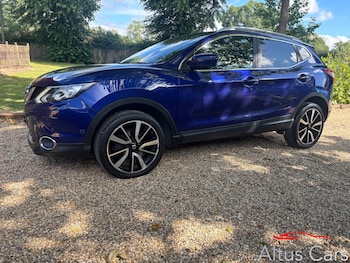 Used Nissan Qashqai 2015 for sale - 75038892: Photo