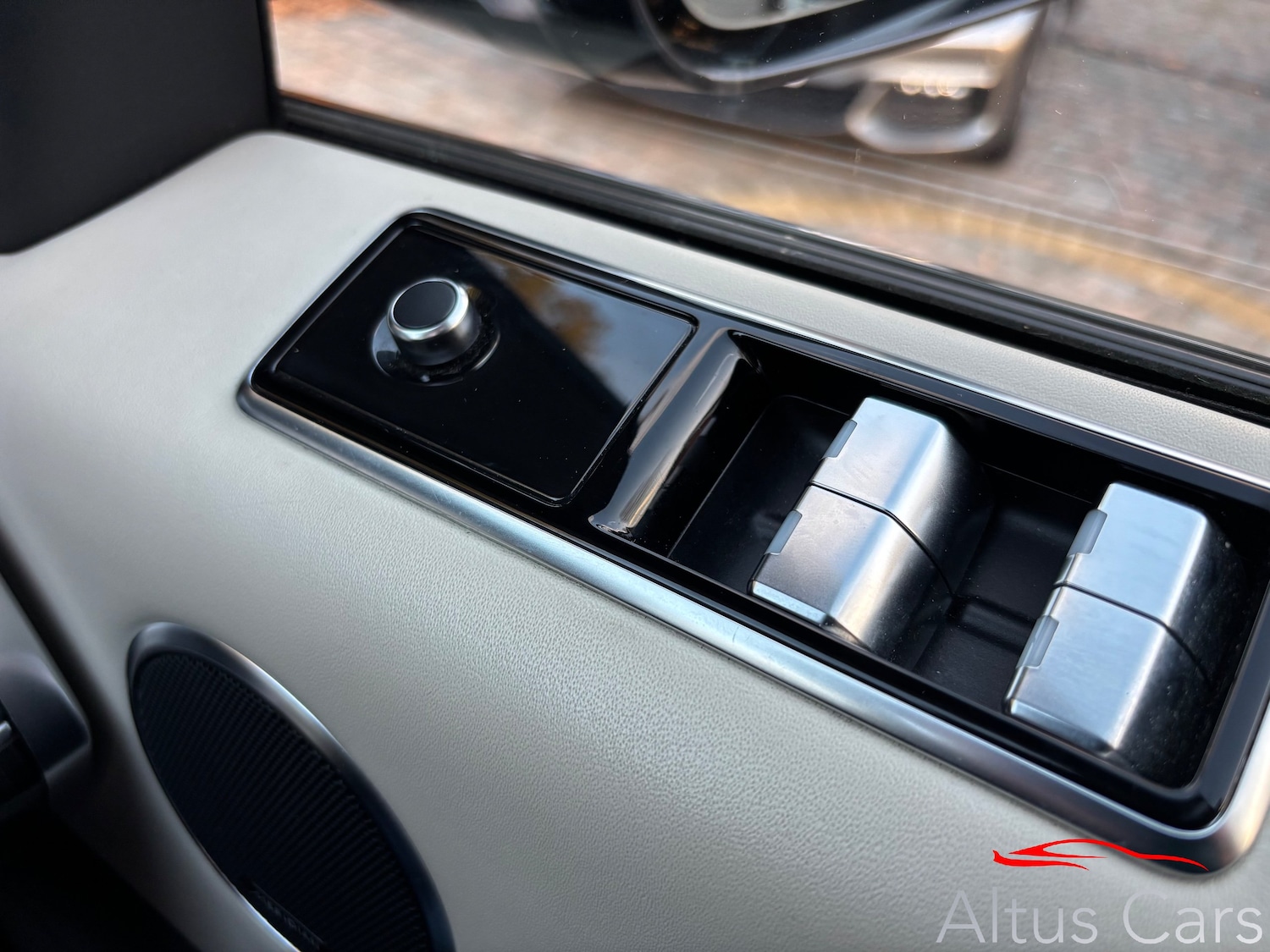 Used Land Rover Range Rover Sport for sale - 76663100: Photo 41