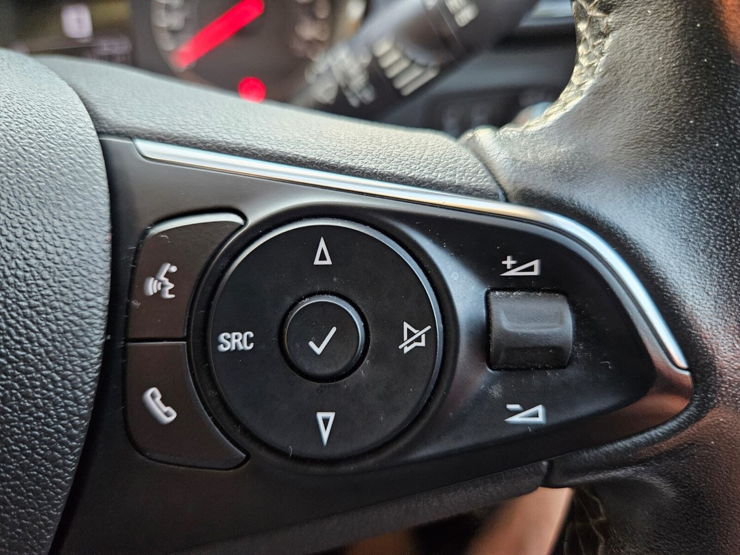 Used Vauxhall Crossland X 2020 for sale - 75995018: Photo 32