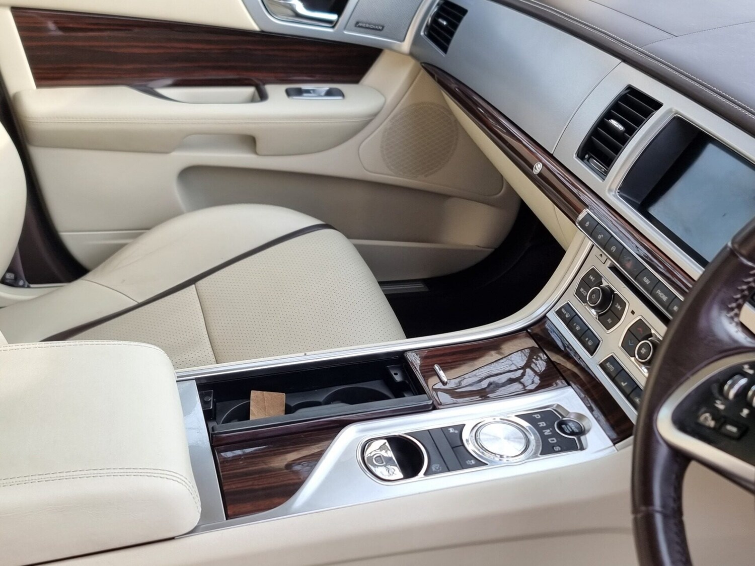 Used Jaguar XF 2015 for sale - 77997099: Photo 22