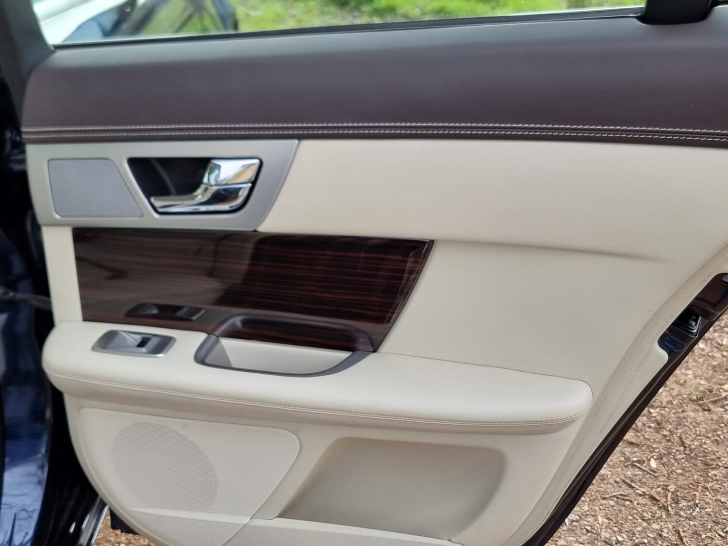 Used Jaguar XF 2015 for sale - 77997099: Photo 26