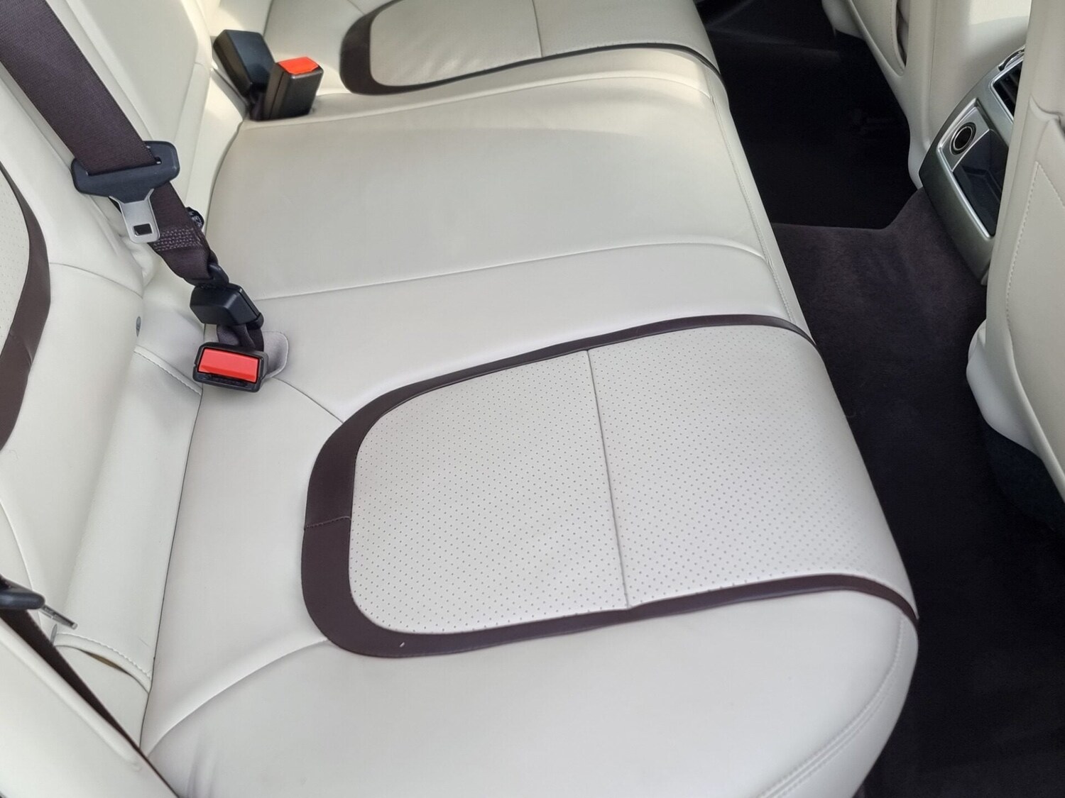 Used Jaguar XF 2015 for sale - 77997099: Photo 27