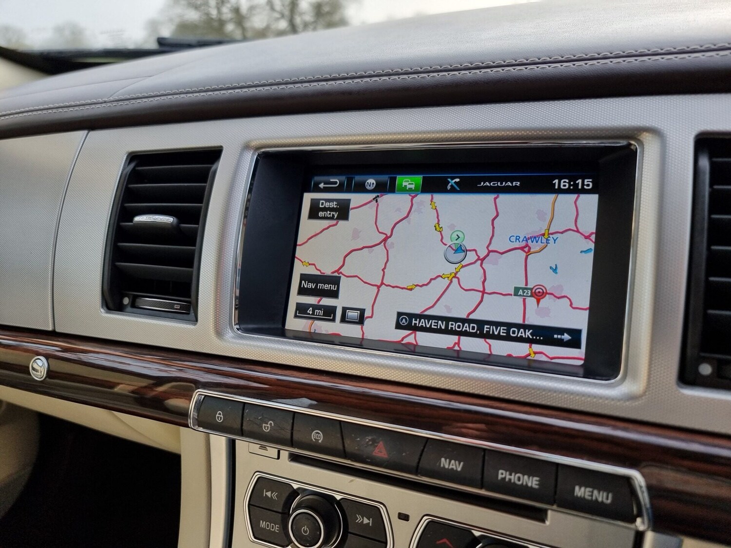 Used Jaguar XF 2015 for sale - 77997099: Photo 49