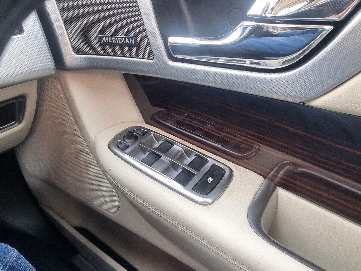 Used Jaguar XF 2015 for sale - 77997099: Photo 54