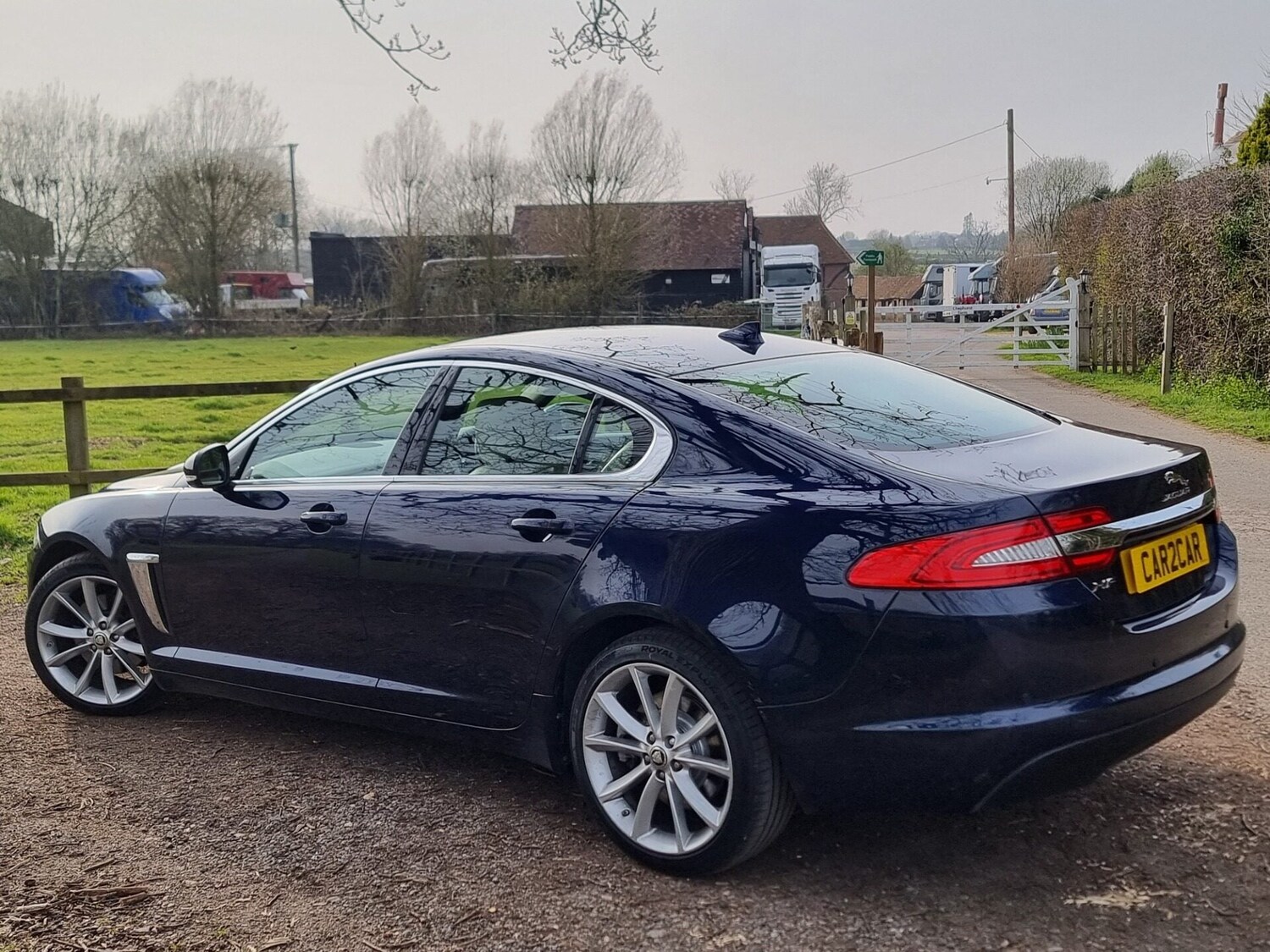 Used Jaguar XF 2015 for sale - 77997099: Photo 8