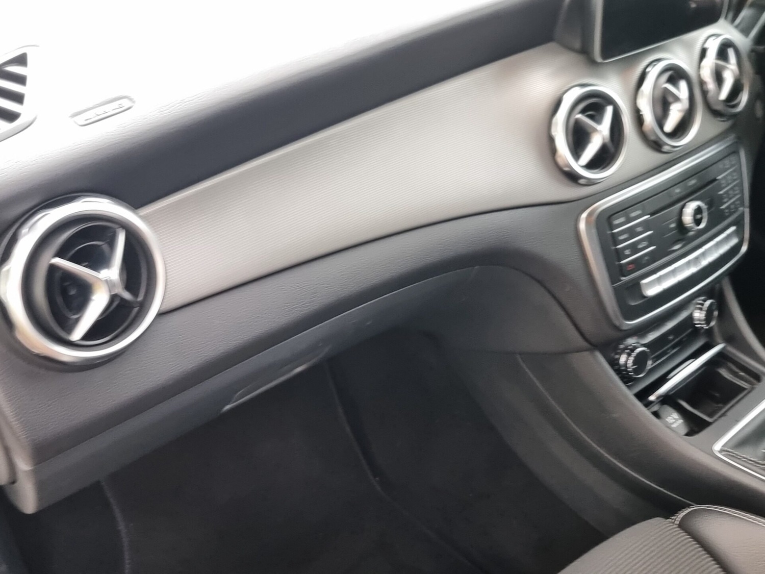 Used Mercedes-Benz GLA 2018 for sale - 76007443: Photo 28