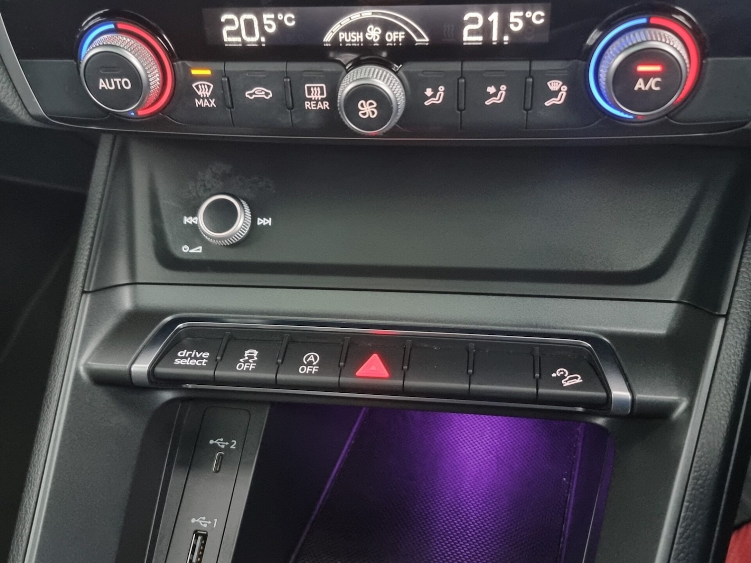 Used Audi Q3 2020 for sale - 76940445: Photo 47