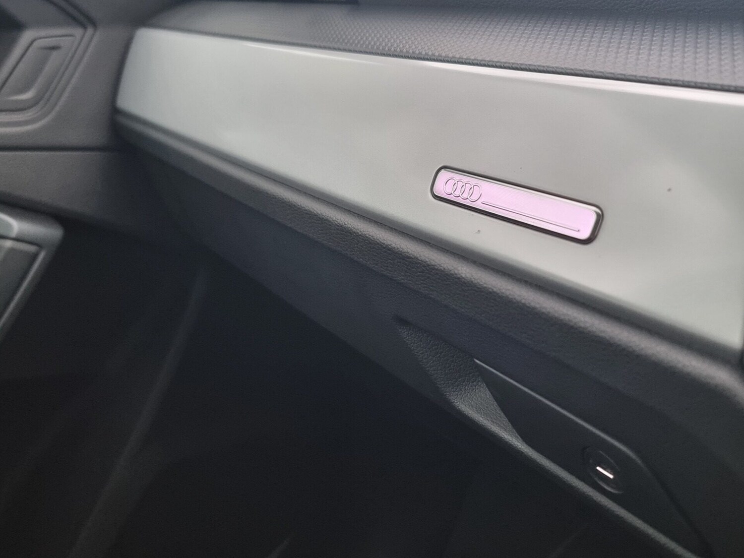 Used Audi Q3 2020 for sale - 76940445: Photo 50