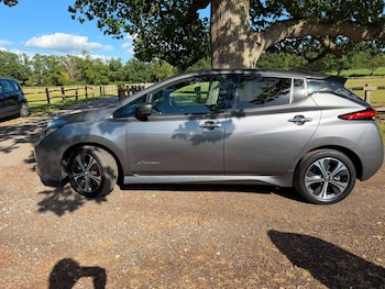 Used Nissan Leaf 2020 for sale - 79073126: Photo