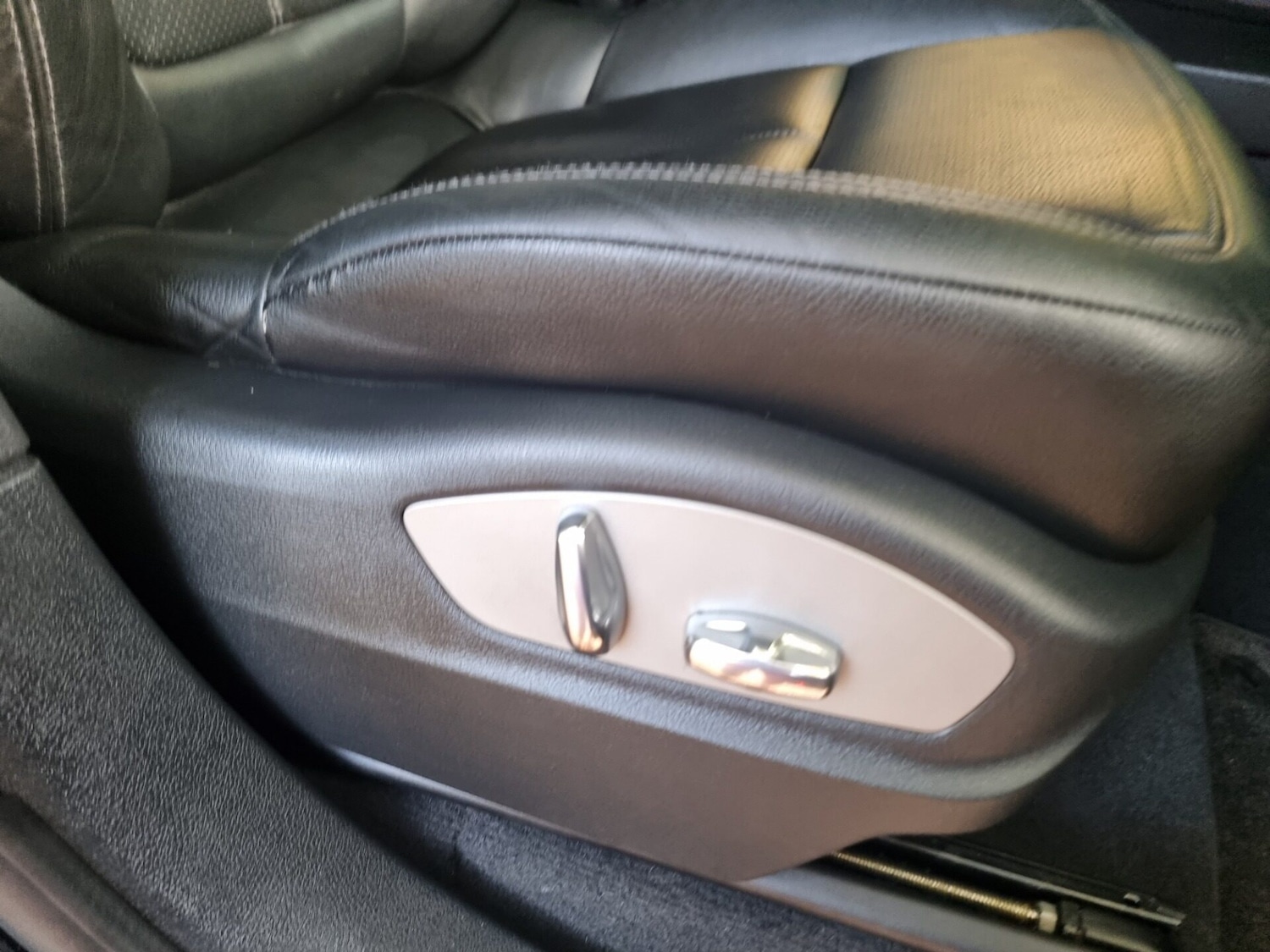 Used Porsche Cayenne 2013 for sale - 76133788: Photo 26