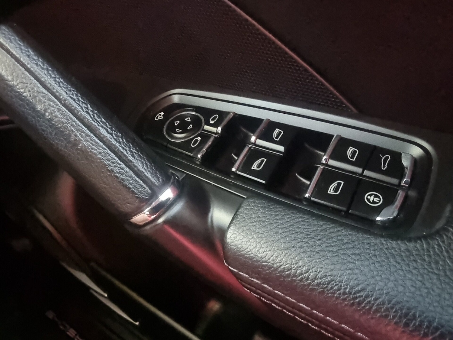 Used Porsche Cayenne 2013 for sale - 76133788: Photo 53